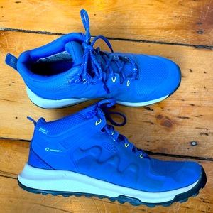 Keen Waterproof Women’s Hiking Boots- Blue, Size 8.5
